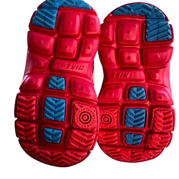 Nike Pink and White Athletic Trainer Sneaker Shoes Infant Toddler Size 4C - Picture 2 of 6